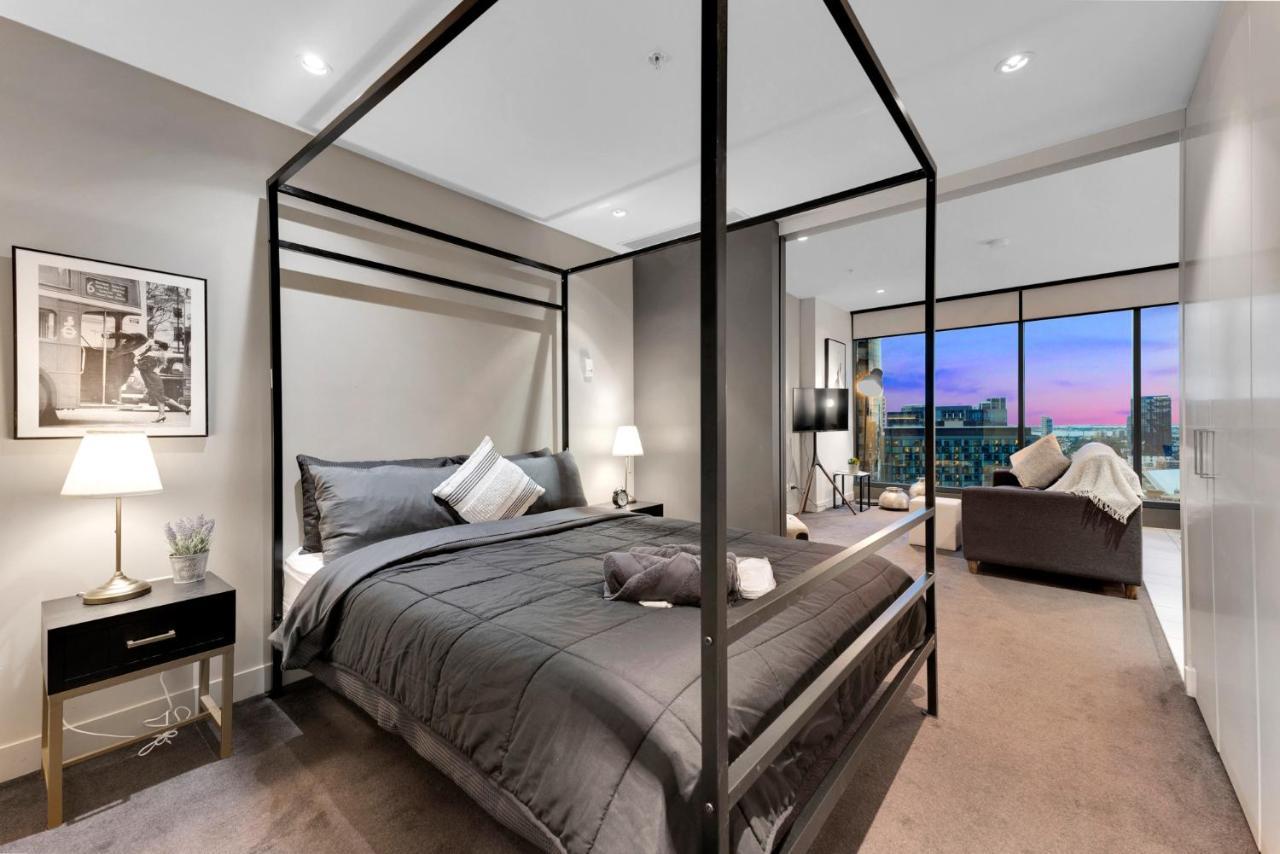 Opulent Level 25 Condo With Breathtaking Views Melbourne Exterior photo