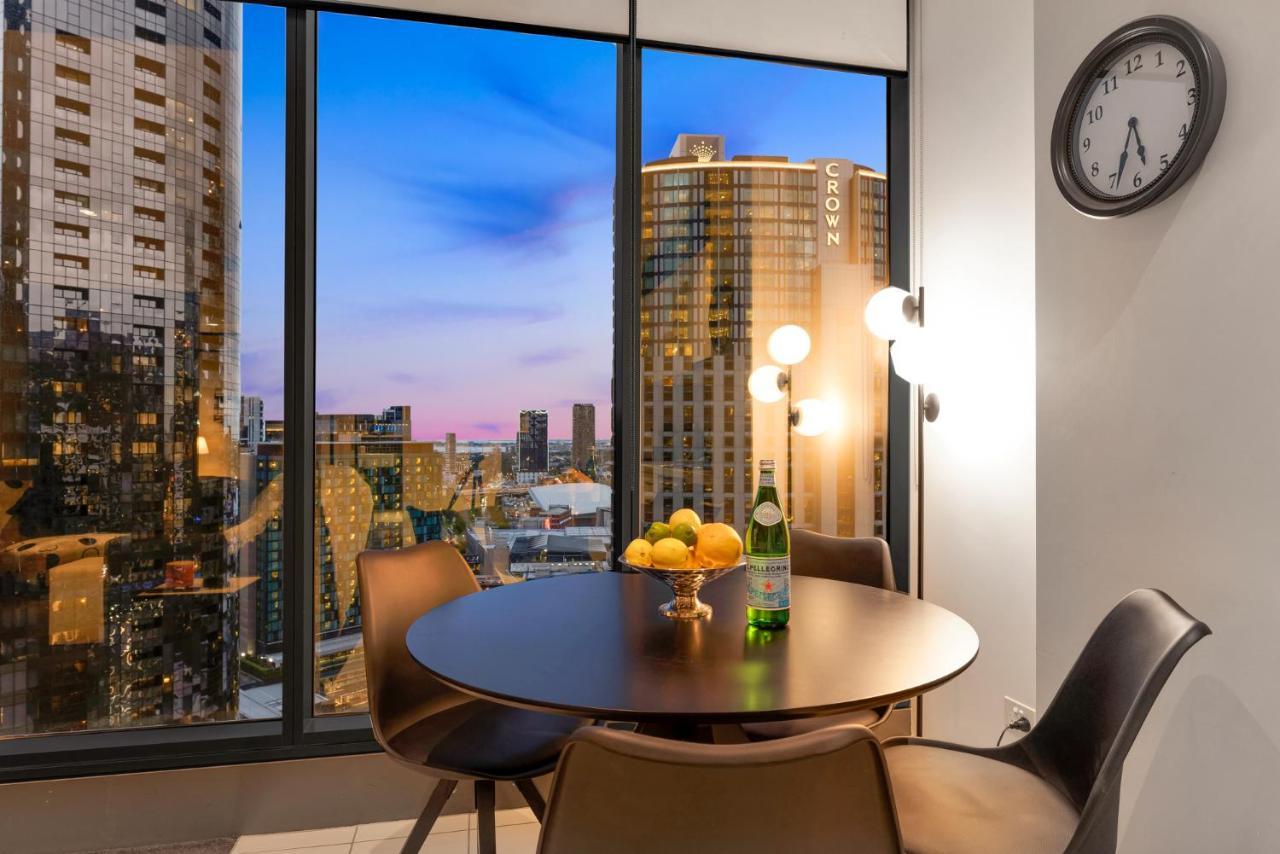 Opulent Level 25 Condo With Breathtaking Views Melbourne Exterior photo